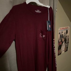 Mens vineyard vines maroon long sleeve shirt.